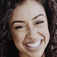 Liza Koshy Nahé