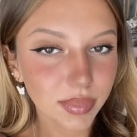 Lucy Alfonsi Varon Nahé