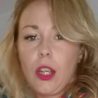 Lucy Lauren Nahé