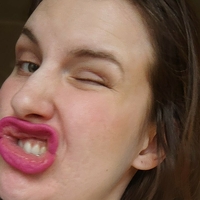 lucylumid Nahé