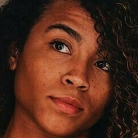Luiza Vilela Nahé