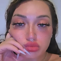 Luxurious Larue Nahé