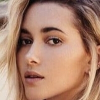 Madeleine White Nahé