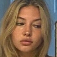 Madelyn Cline Nahé