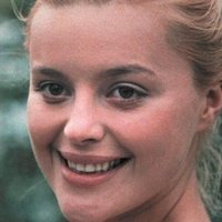 Magda Vasaryova Nahé
