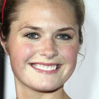 Maggie Lawson Nahé