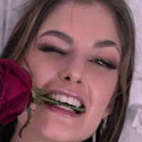 maikeelenna Nahé