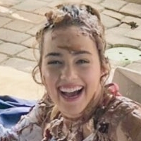 Mary Mouser Nahé