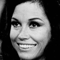 Mary Tyler Moore Nahé