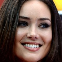 Megan Hallin Nahé
