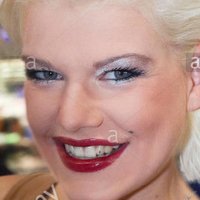Melanie Mueller Nahé