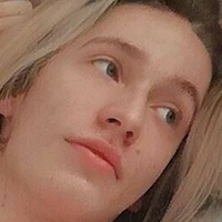 michal.hemingway Nahé