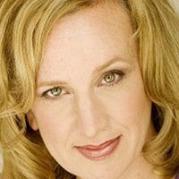 Michelle Hutchison Nahé