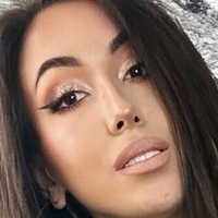 Miss Pam Nahé
