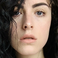 mollydarling Nahé