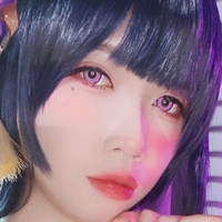 Momoko.xoxo Nahé