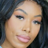 Nadia Jay Nahé