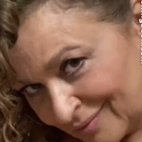 Nadia Sawalha Nahé