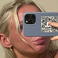 naomianderrsonvip Nahé