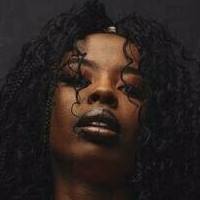naomiebony Nahé