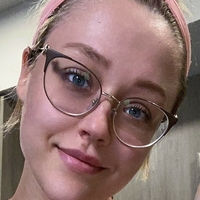 Nichole Nichole Nahé