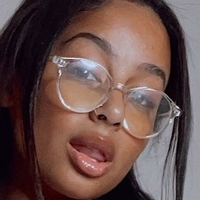 nicholebadger Nahé