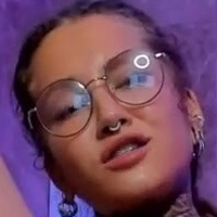 nickyneck Nahé