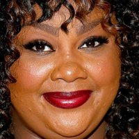 Nicole Byer Nahé