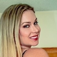 Nikki Baker Nahé