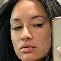 Nikki Blades Nahé