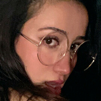 nikkigeeks Nahé