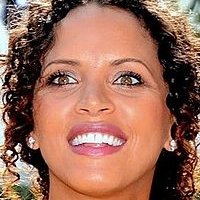 Noémie Lenoir Nahé