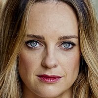 Penny McNamee Nahé