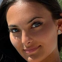 Phoebe Collin Nahé