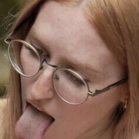 PinkyRedGirlXXX Nahé
