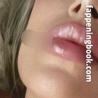 p_oksana_ Nahé