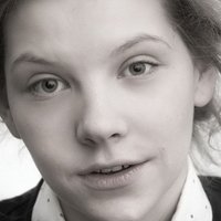 Polina Pushkaruk Nahé