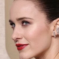 Rachel Brosnahan (Marvelous Mrs. Maisel) Nahé