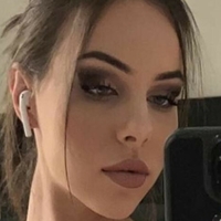 reyeslie Nahé