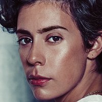 Roberta Colindrez Nahé