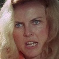 Roberta Collins Nahé