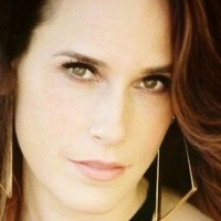 Robyn Ross Nahé