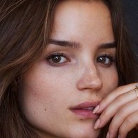 Roos van Montfort Nahé