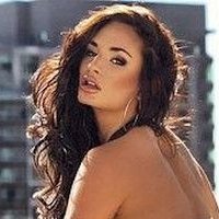 Rosie Roff Nahé