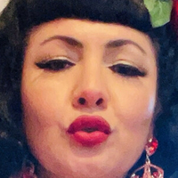 Ruby Champagne Nahé