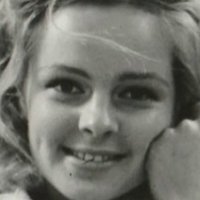 Sabine Sinjen Nahé