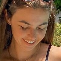 samanthadockser Nahé