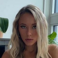 Sarah Houchens Nahé