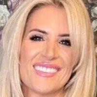 Sarah Jayne Dunn Nahé