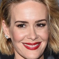 Sarah Paulson Nahé